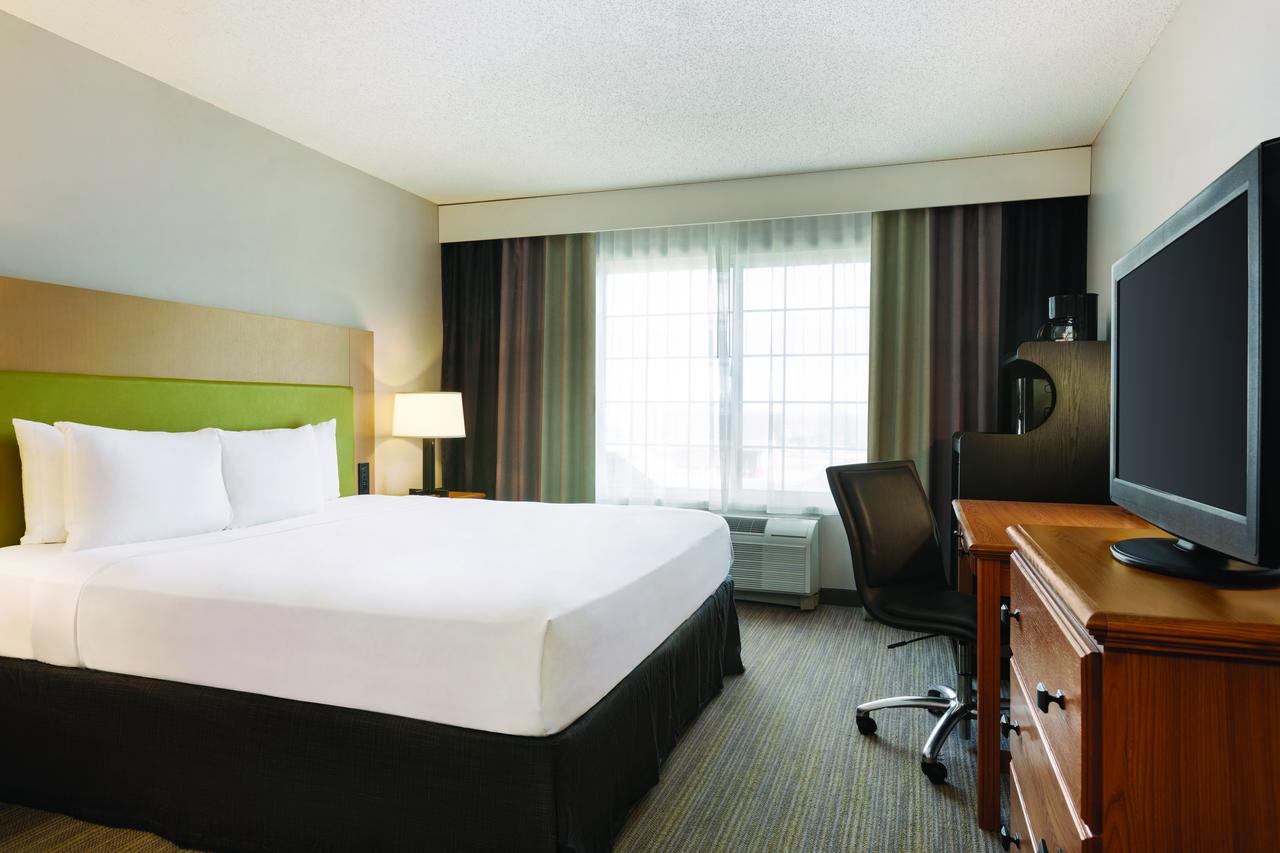 Country Inn & Suites By Radisson, Springfield, OH - thumb 2