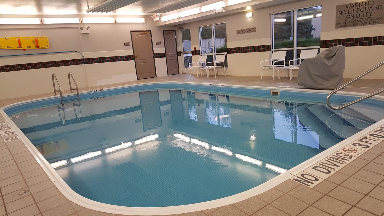 Country Inn & Suites By Radisson, Springfield, OH - thumb 20