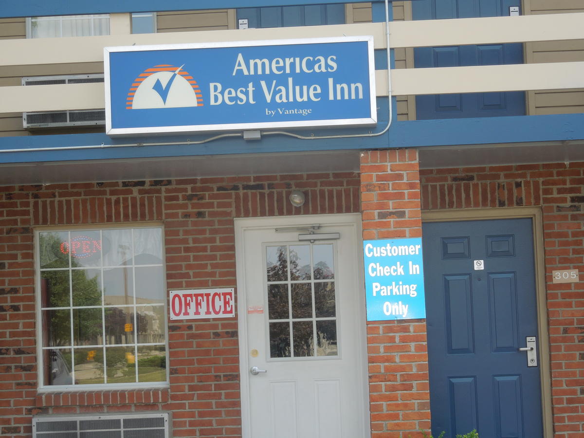 Americas Best Value Inn Maumee/Toledo - thumb 3