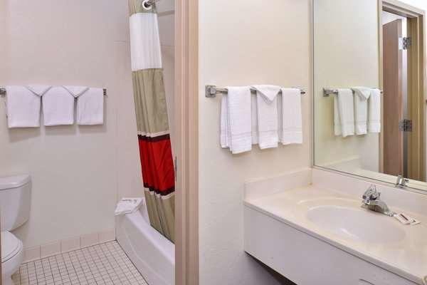 Red Roof Inn Sandusky - Milan - thumb 12