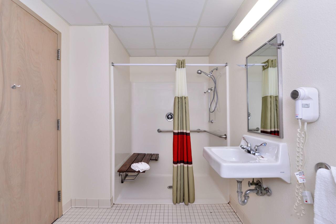 Red Roof Inn Sandusky - Milan - thumb 17