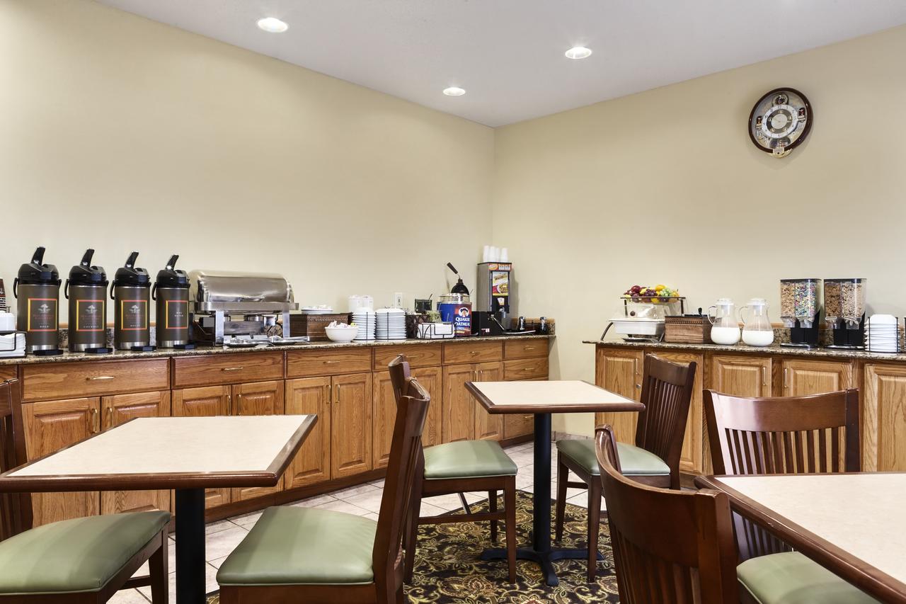 Country Inn & Suites By Radisson, Marion, OH - thumb 19
