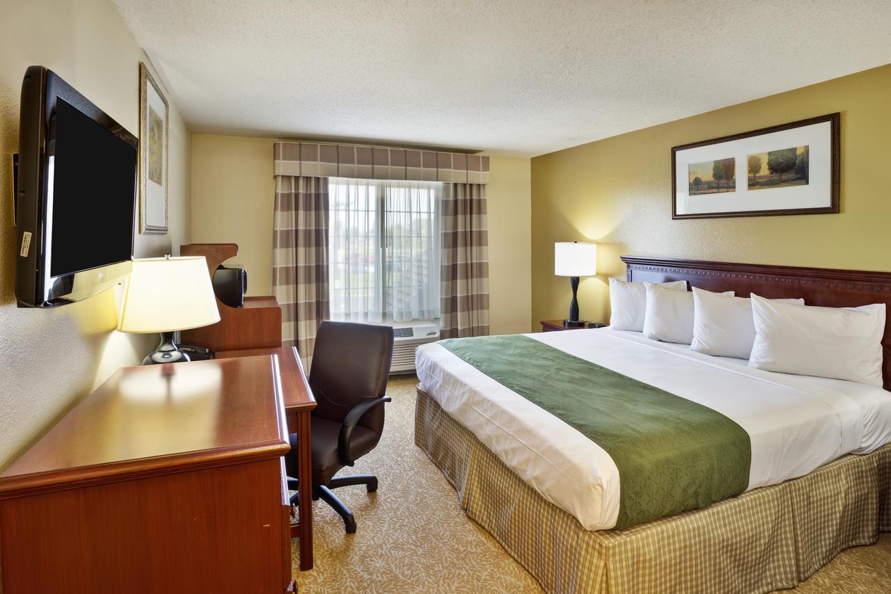 Country Inn & Suites By Radisson, Marion, OH - thumb 4