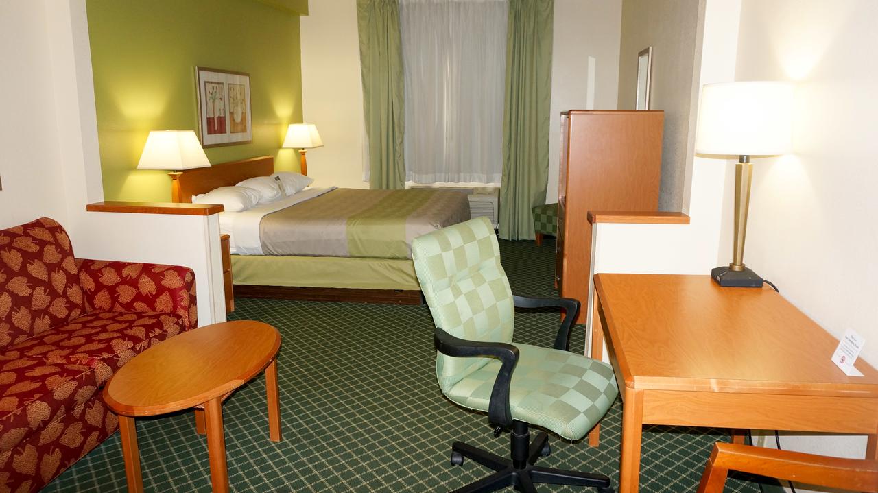Motel 6 Springfield OH - thumb 17
