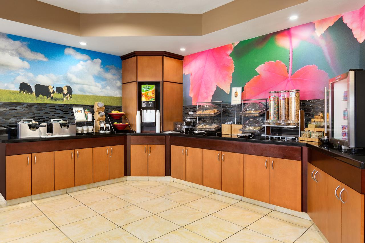 Fairfield Inn & Suites By Marriott Toledo Maumee - thumb 10