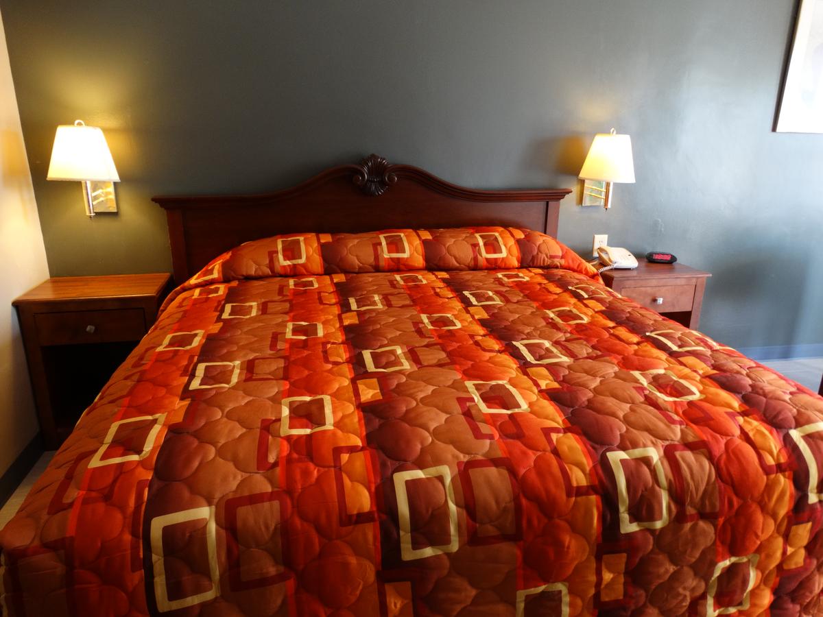 Deerfield Inn - thumb 13