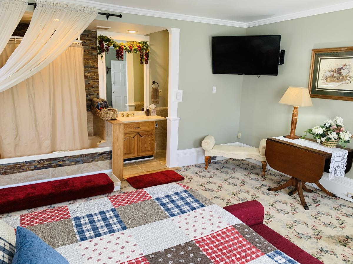 Centennial Inn Bed & Breakfast - thumb 18