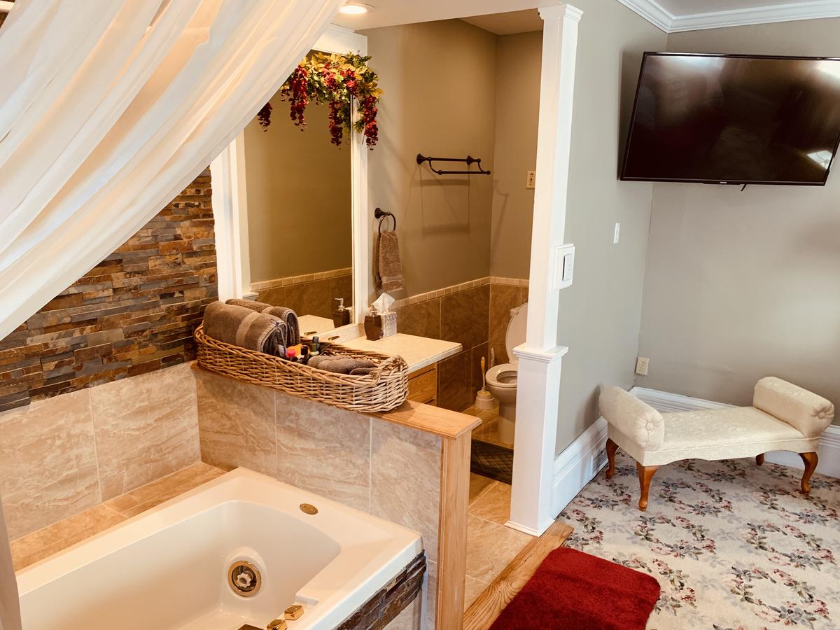 Centennial Inn Bed & Breakfast - thumb 22