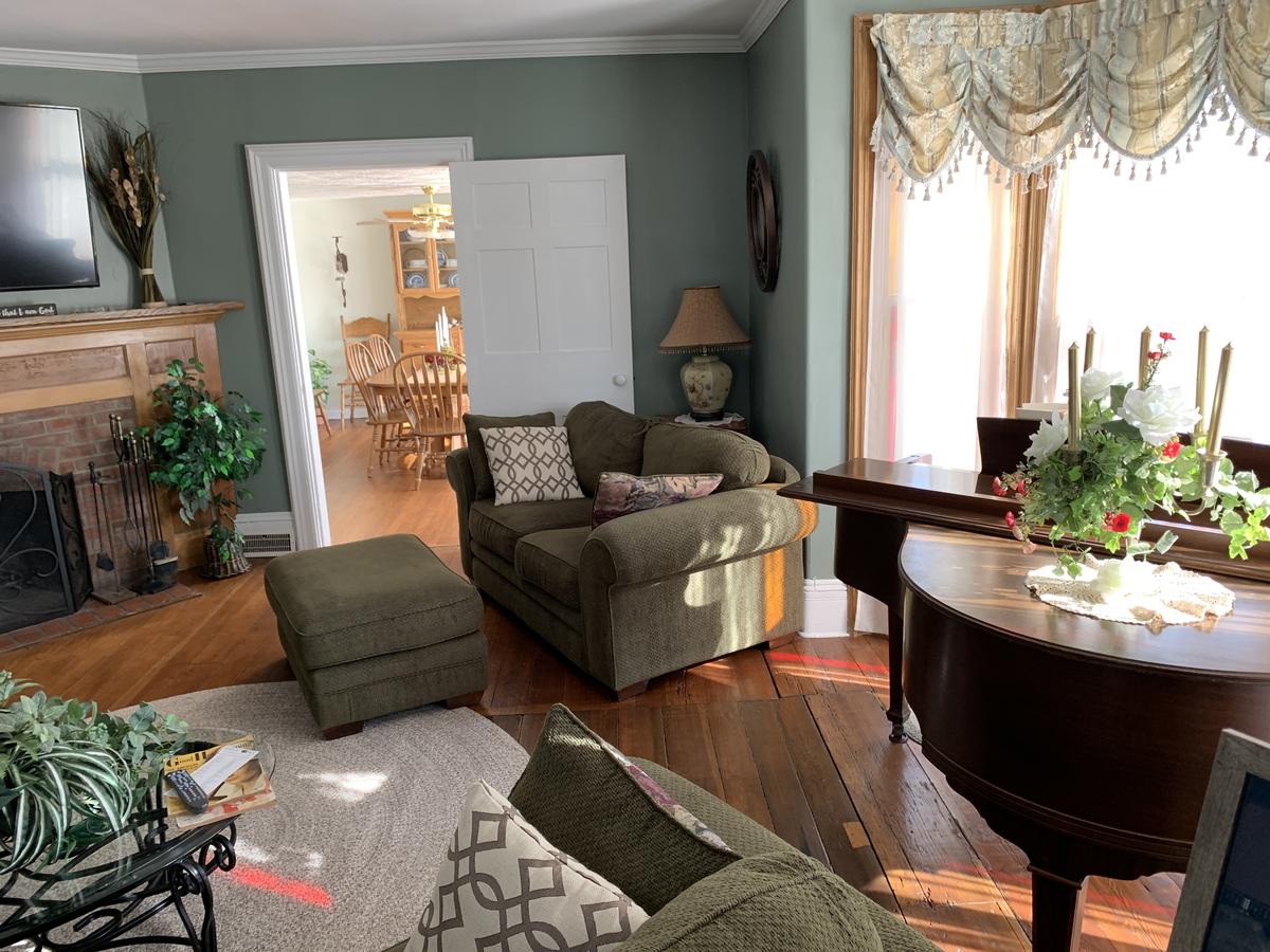 Centennial Inn Bed & Breakfast - thumb 28