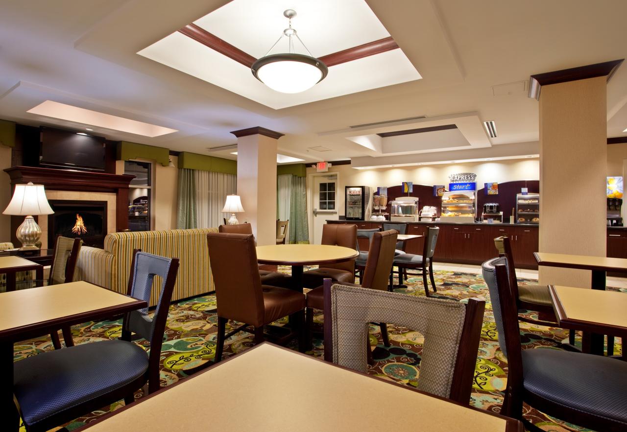 Holiday Inn Express Hotel & Suites Franklin - thumb 2