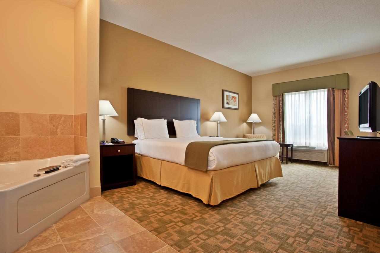 Holiday Inn Express Hotel & Suites Franklin - thumb 4
