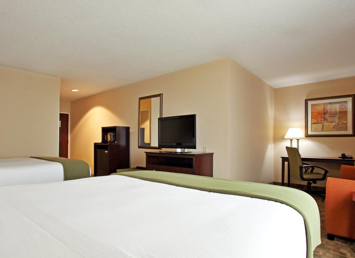 Holiday Inn Express Hotel & Suites Franklin - thumb 16