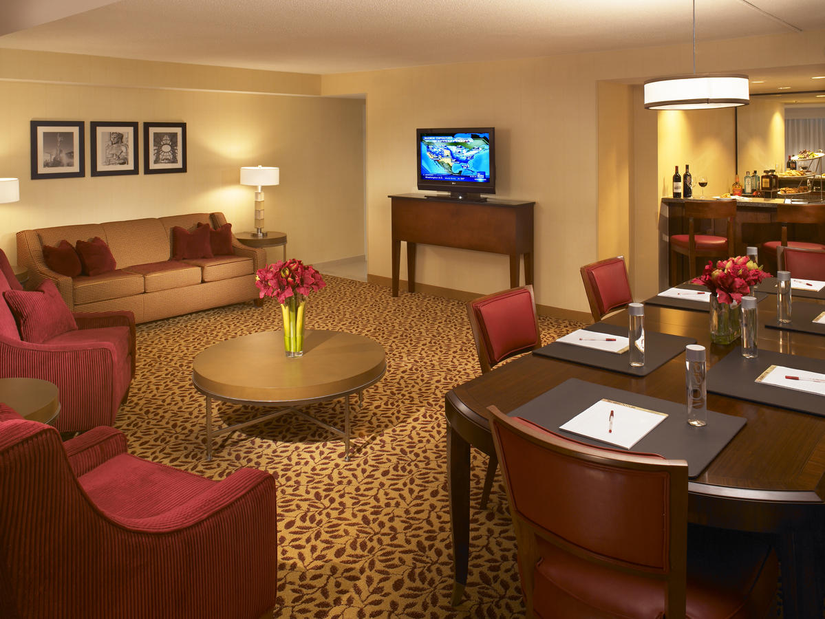 Cleveland Airport Marriott - thumb 20