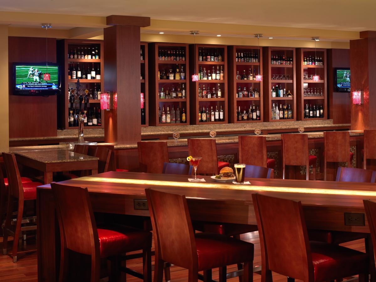 Cleveland Airport Marriott - thumb 5