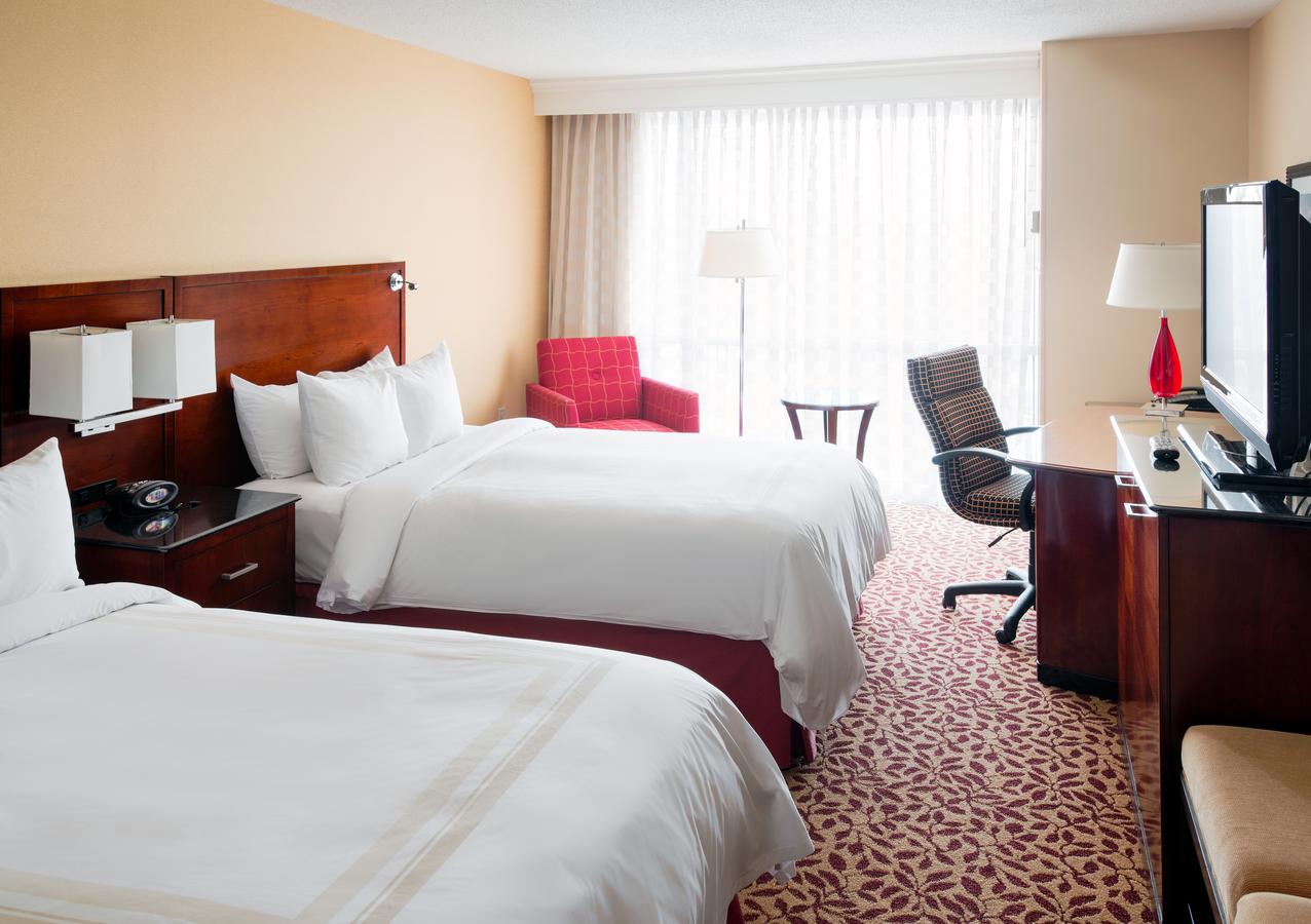 Cleveland Airport Marriott - thumb 3