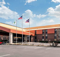 Quality Inn  Suites Miamisburg - Dayton South - Accommodation Ohio