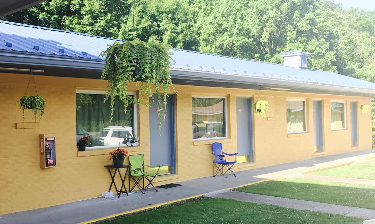 Greystone Motel - thumb 6