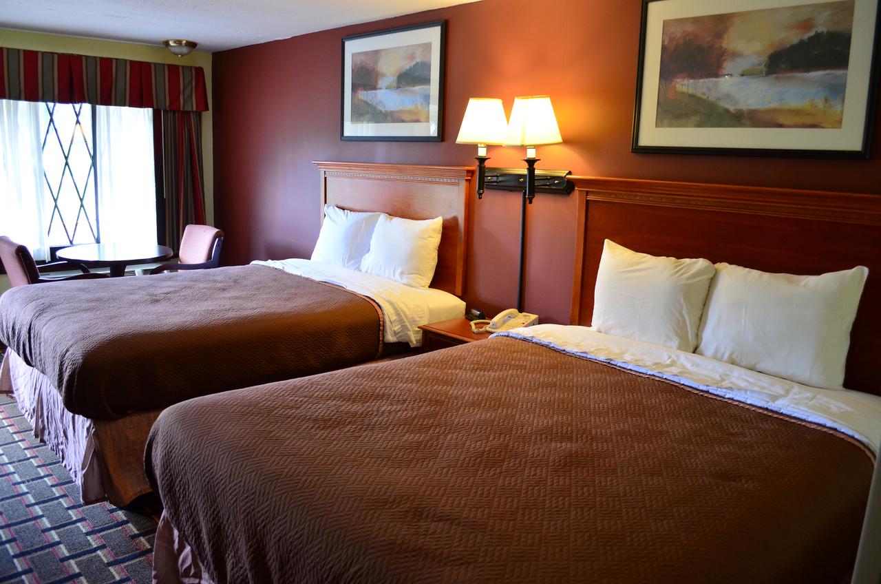 Greystone Motel - thumb 1