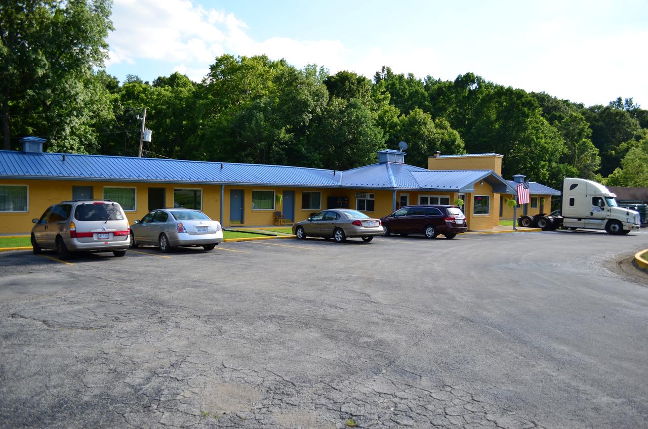 Greystone Motel - thumb 5