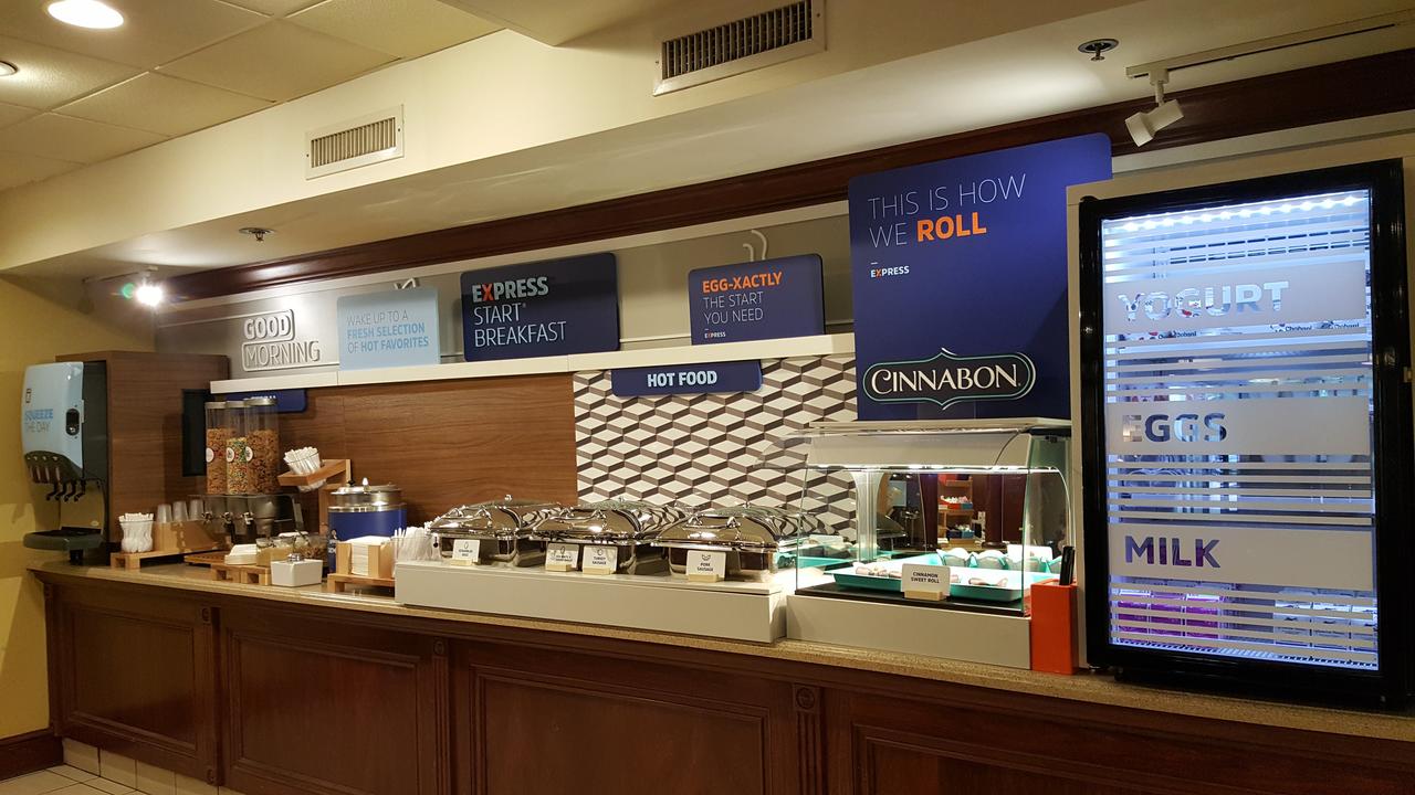 Holiday Inn Express Hotel & Suites Wadsworth - thumb 21
