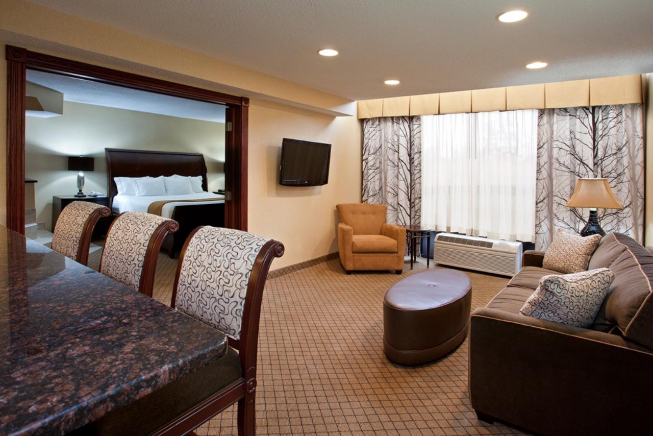 Holiday Inn Express Hotel & Suites Wadsworth - thumb 12