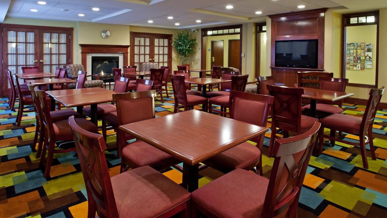 Holiday Inn Express Hotel & Suites Wadsworth - thumb 15