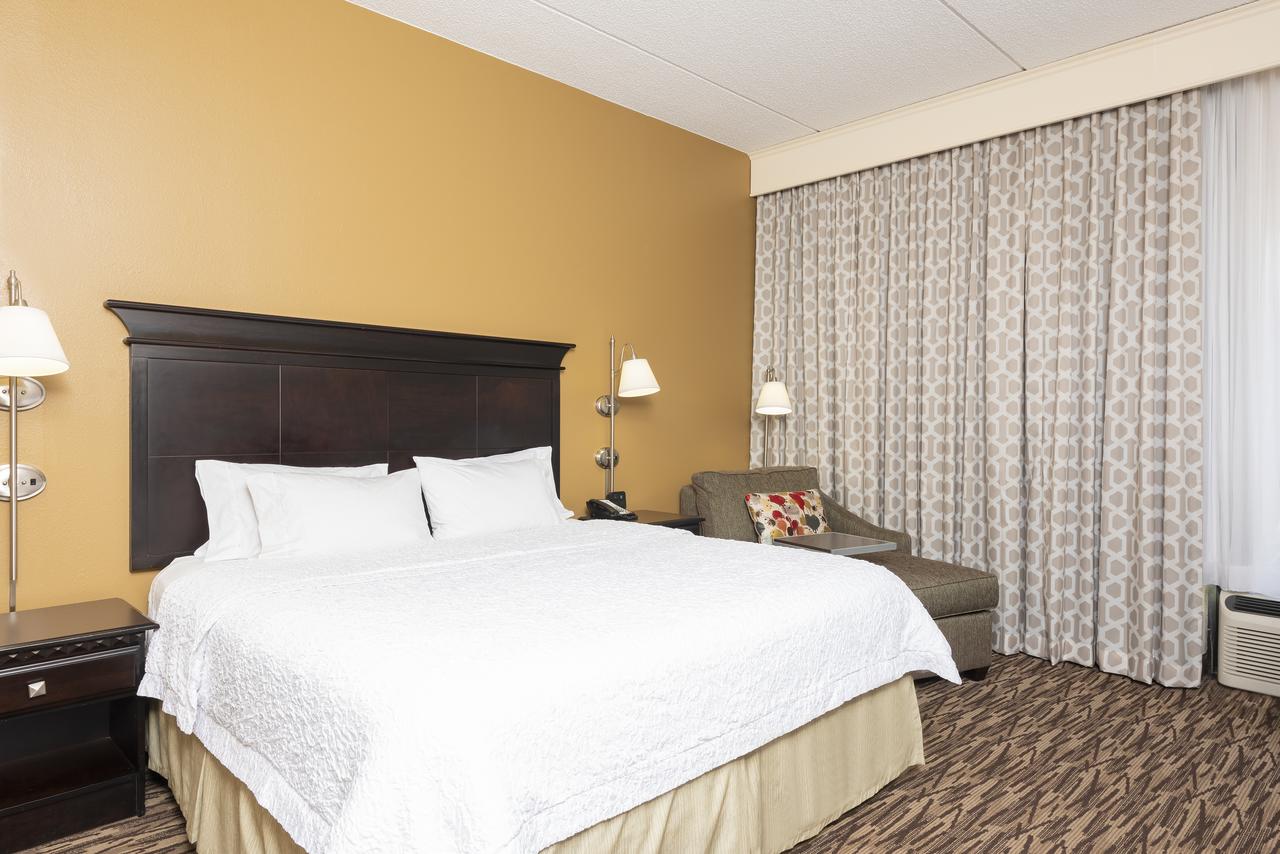 Hampton Inn & Suites Cleveland-Airport/Middleburg Heights - thumb 5