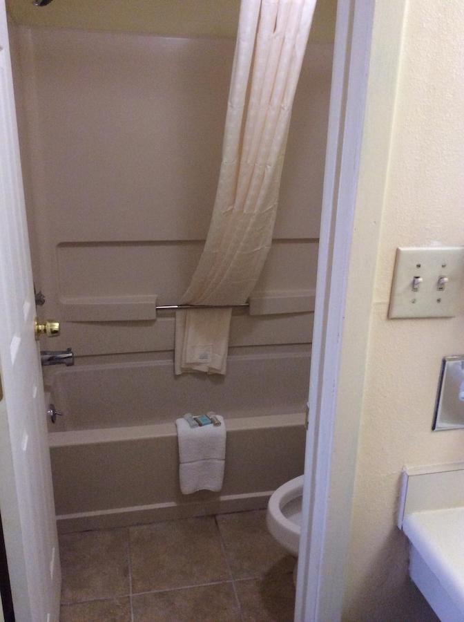 Budget Inn Columbus East - thumb 14