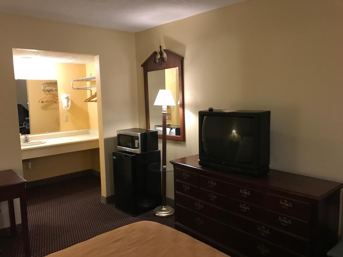 Budget Inn Columbus East - thumb 9