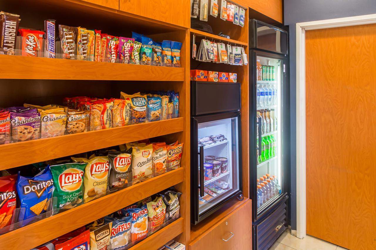 Fairfield Inn & Suites Canton - thumb 25