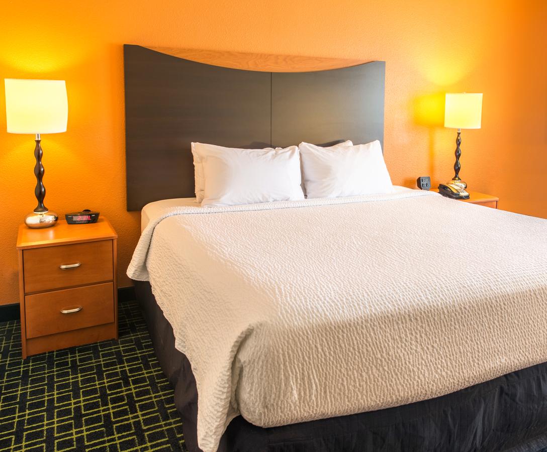 Fairfield Inn & Suites Canton - thumb 10