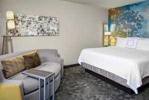 Courtyard Cleveland Westlake