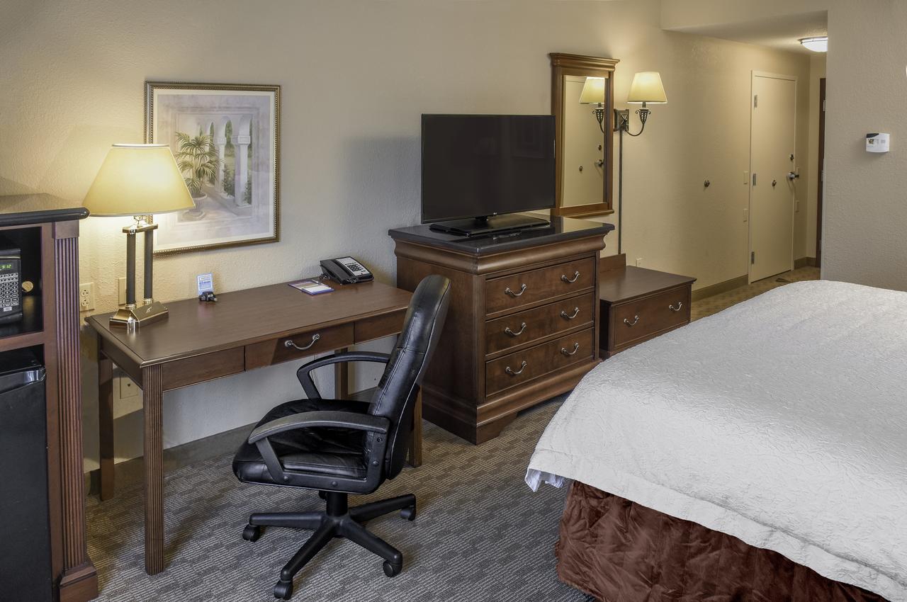 Hampton Inn & Suites Youngstown-Canfield - thumb 37
