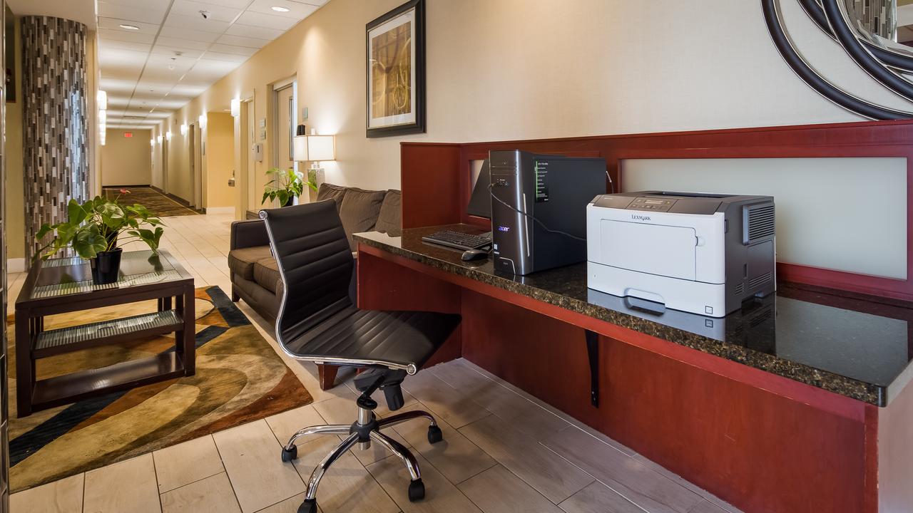 Best Western Airport Inn & Suites Cleveland - thumb 7