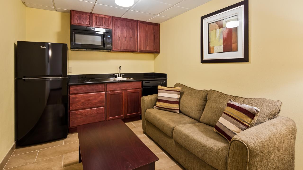 Best Western Airport Inn & Suites Cleveland - thumb 5