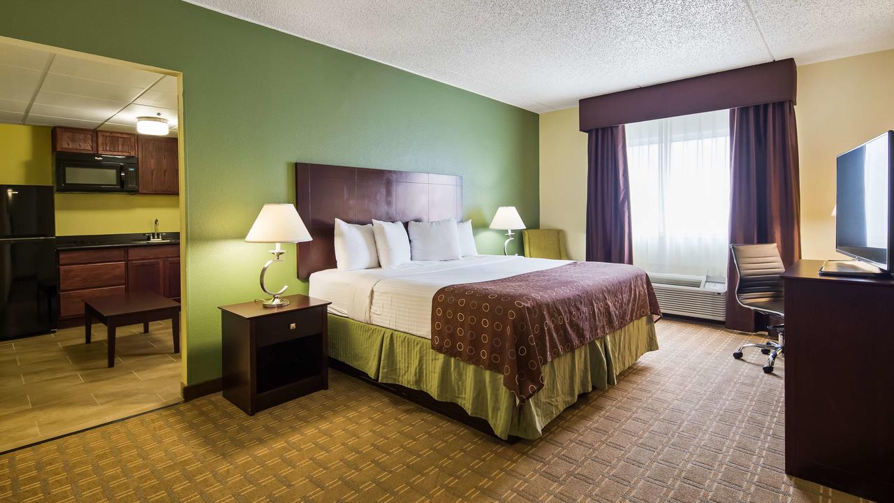 Best Western Airport Inn & Suites Cleveland - thumb 20