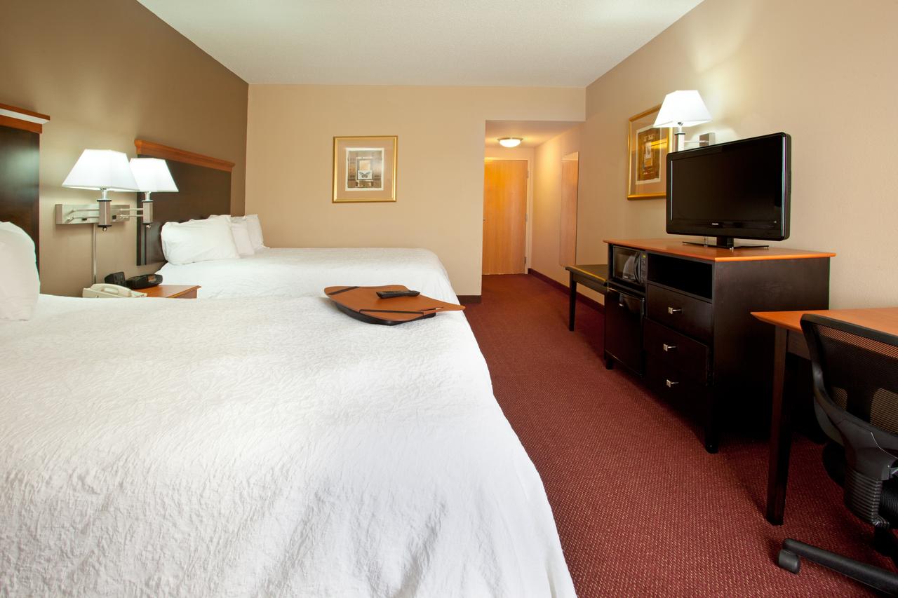 Hampton Inn Massillon - thumb 4