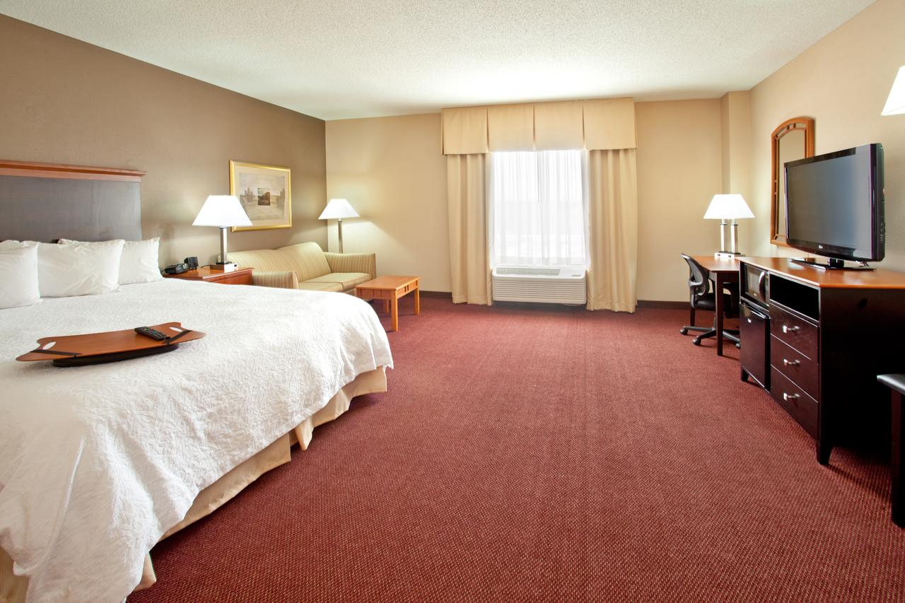 Hampton Inn Massillon - thumb 11