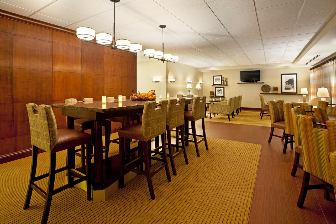 Hampton Inn Massillon - thumb 10