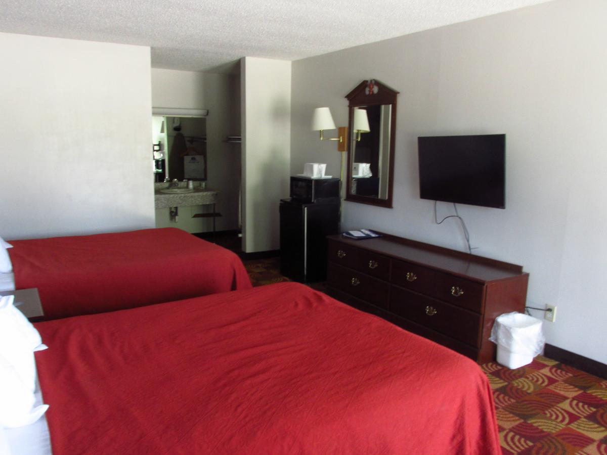 Americas Best Value Inn-Celina - thumb 15