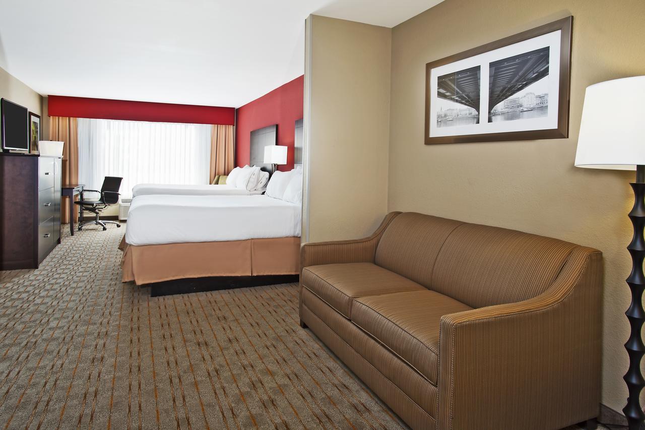 Holiday Inn Express & Suites Springfield - thumb 10