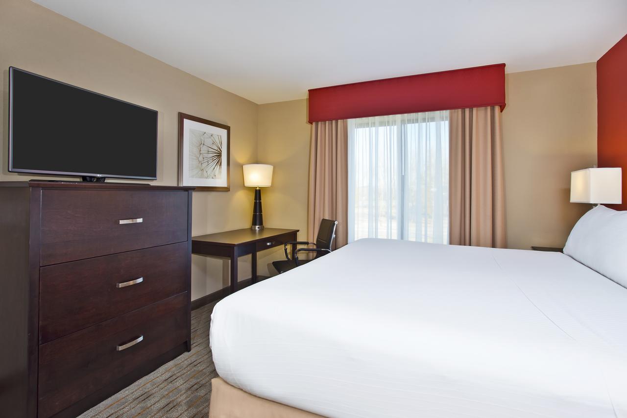 Holiday Inn Express & Suites Springfield - thumb 18
