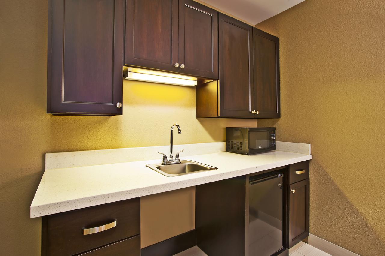 Holiday Inn Express & Suites Springfield - thumb 14