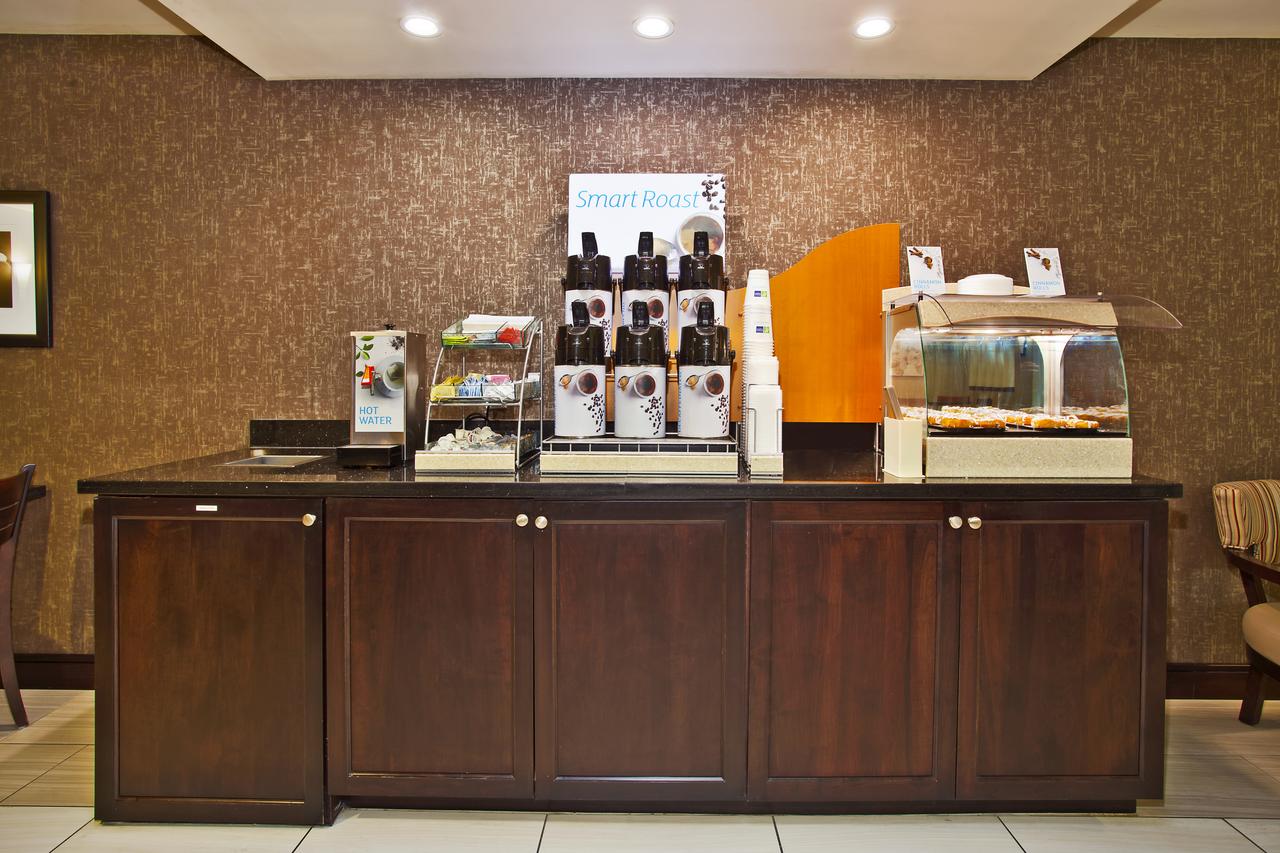 Holiday Inn Express & Suites Springfield - thumb 21