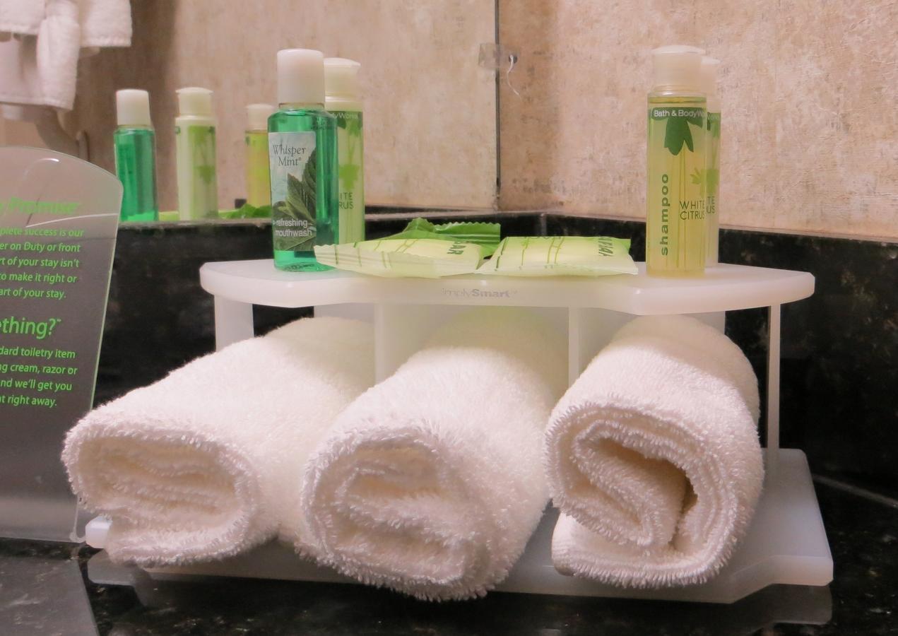 Holiday Inn Express & Suites Springfield - thumb 6