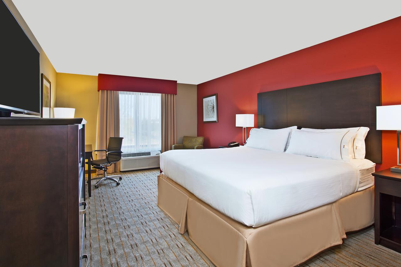 Holiday Inn Express & Suites Springfield - thumb 17