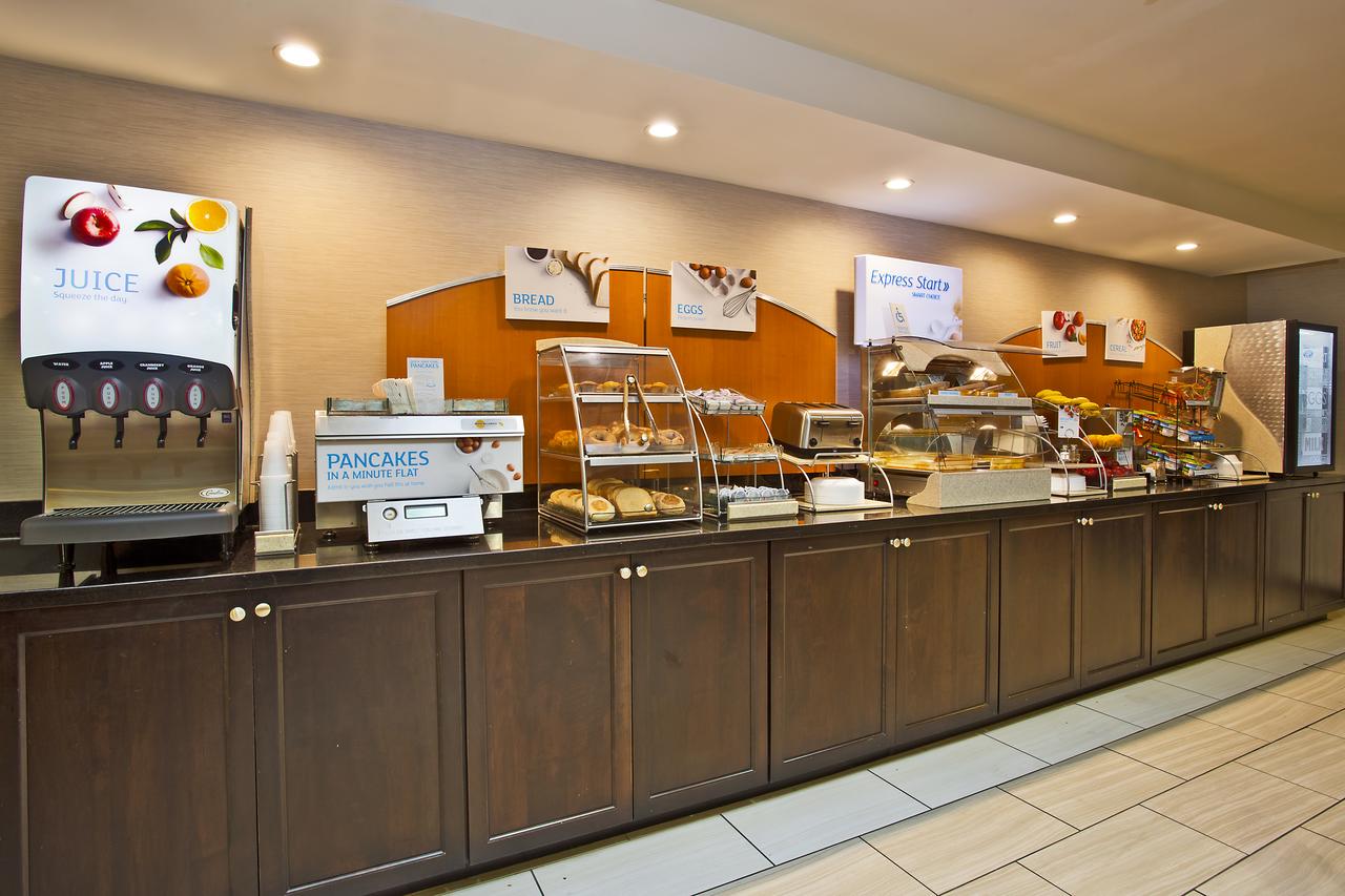 Holiday Inn Express & Suites Springfield - thumb 7