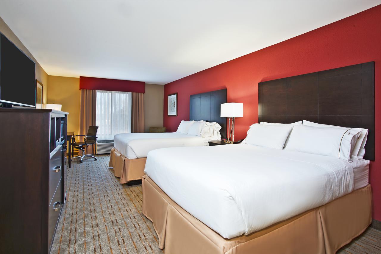 Holiday Inn Express & Suites Springfield - thumb 11