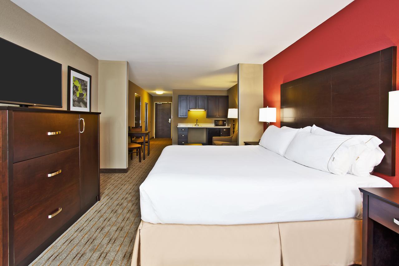 Holiday Inn Express & Suites Springfield - thumb 12
