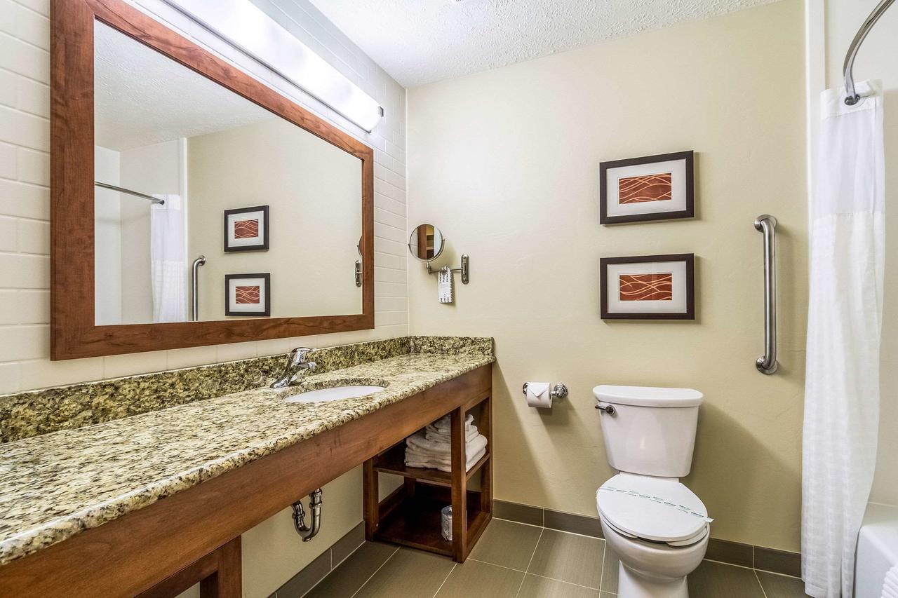 Comfort Inn Dover - thumb 25